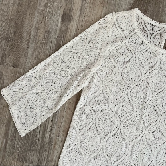 Banana Republic Women’s Blouse White Lace 3/4 Length Sleeves S - Picture 2 of 7